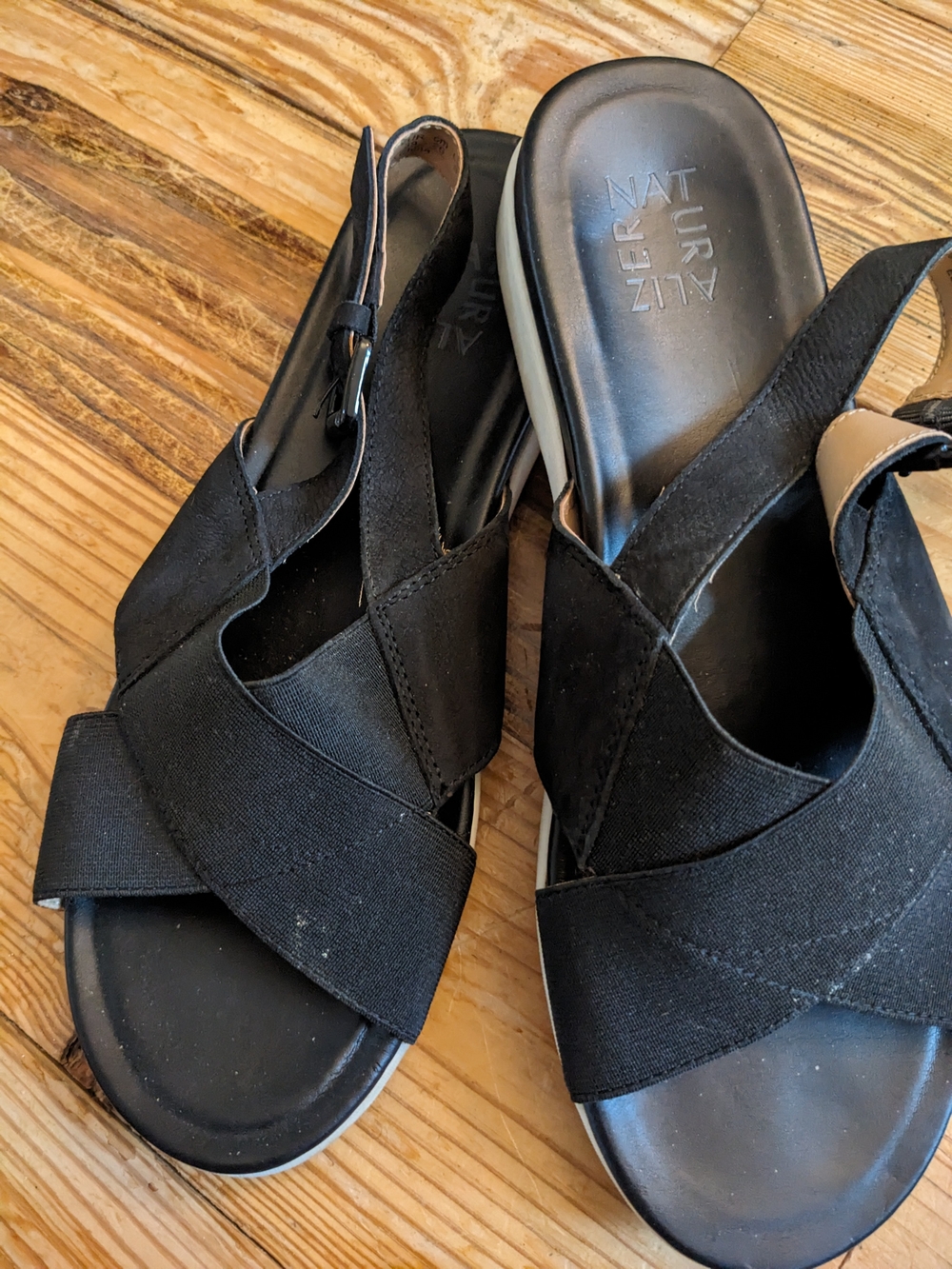 Naturalizer Black Crisscross Elastic Slingback Sandals - Picture 1 of 3